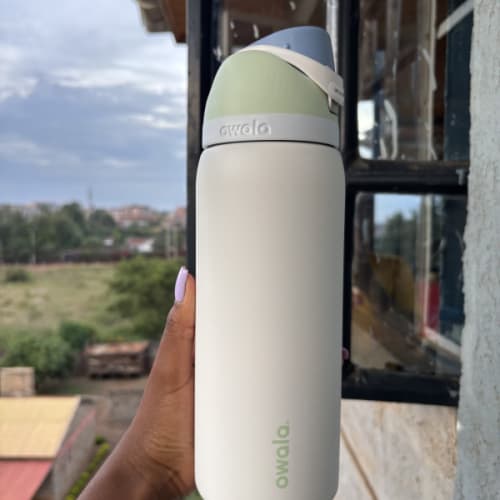 Iced Breeze Owala Bottle